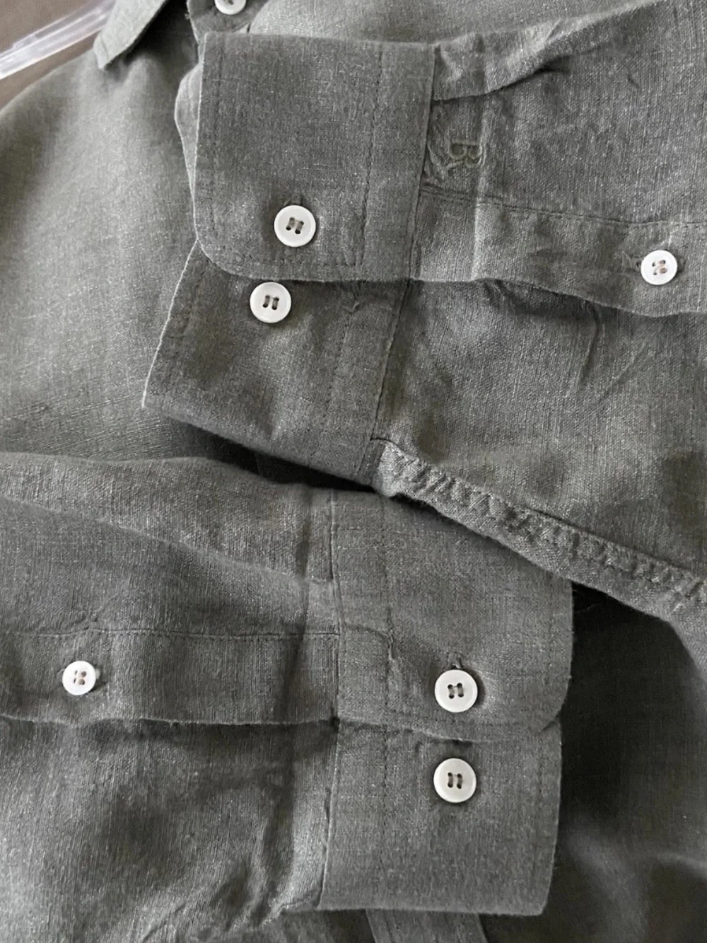 Banana Republic Linen Button Down Shirt XL Olive Green Long Sleeve BR Monogram